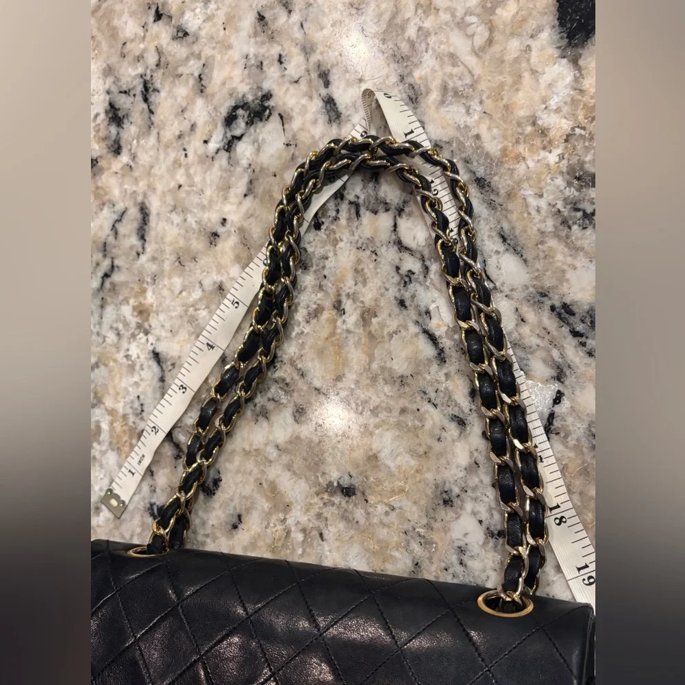 Authentic Chanel CC Matelasse in good condition - Picture 17 of 17
